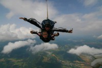 /album/fotogaleria-tandemovy-zoskok-padakom/tandemovy-zoskok1-jpg1/